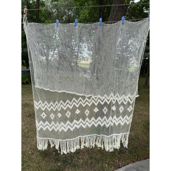 French Antique Ecru Filet Net Panels with Hand Knotted Fringing / Unique 1920s F - Picture 1 of 5